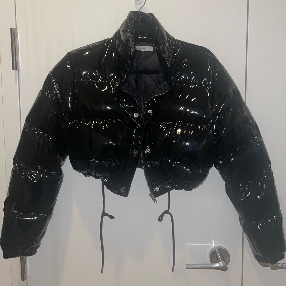 PVC cropped puffer